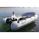 Моторная лодка полиэтиленовая Whaly 310 LF