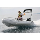 Моторная полиэтиленовая лодка Whaly 435