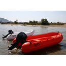 Моторний човен поліетиленовий Whaly 370 LF